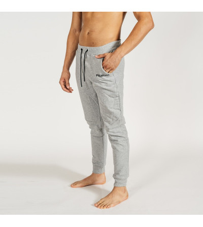 Pantalón fleece RLTD en color gris. Bushi Sport